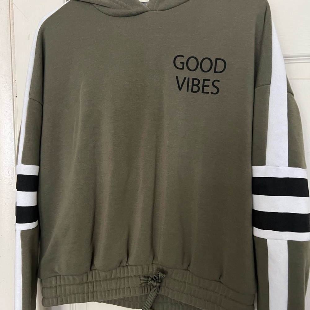 GOOD VIDES CROPTOP LONG SLEEVE
